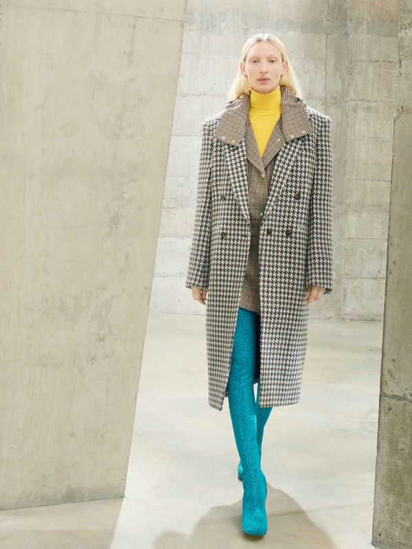 Stella McCartney осень-зима 2021/2022 (91762-Stella McCartney-FW-2021-06.jpg)